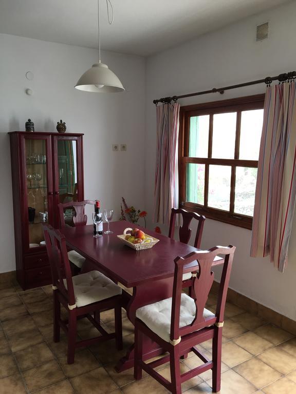 Apartamentos Los Vientos Orzola Kültér fotó