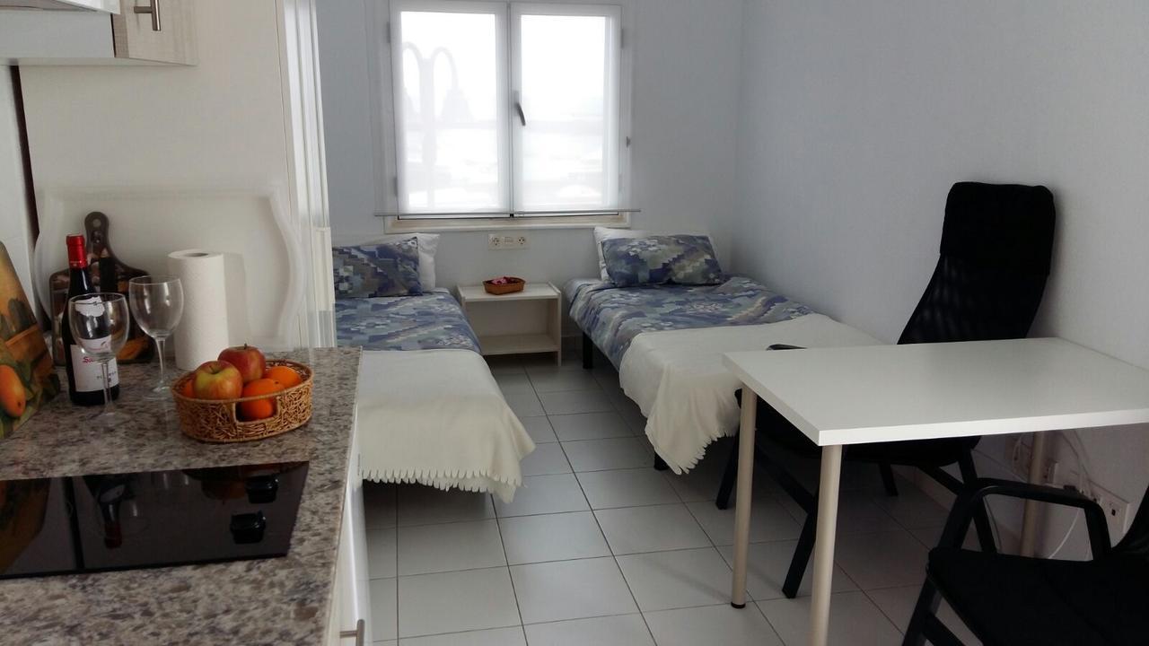 Apartamentos Los Vientos Orzola Kültér fotó